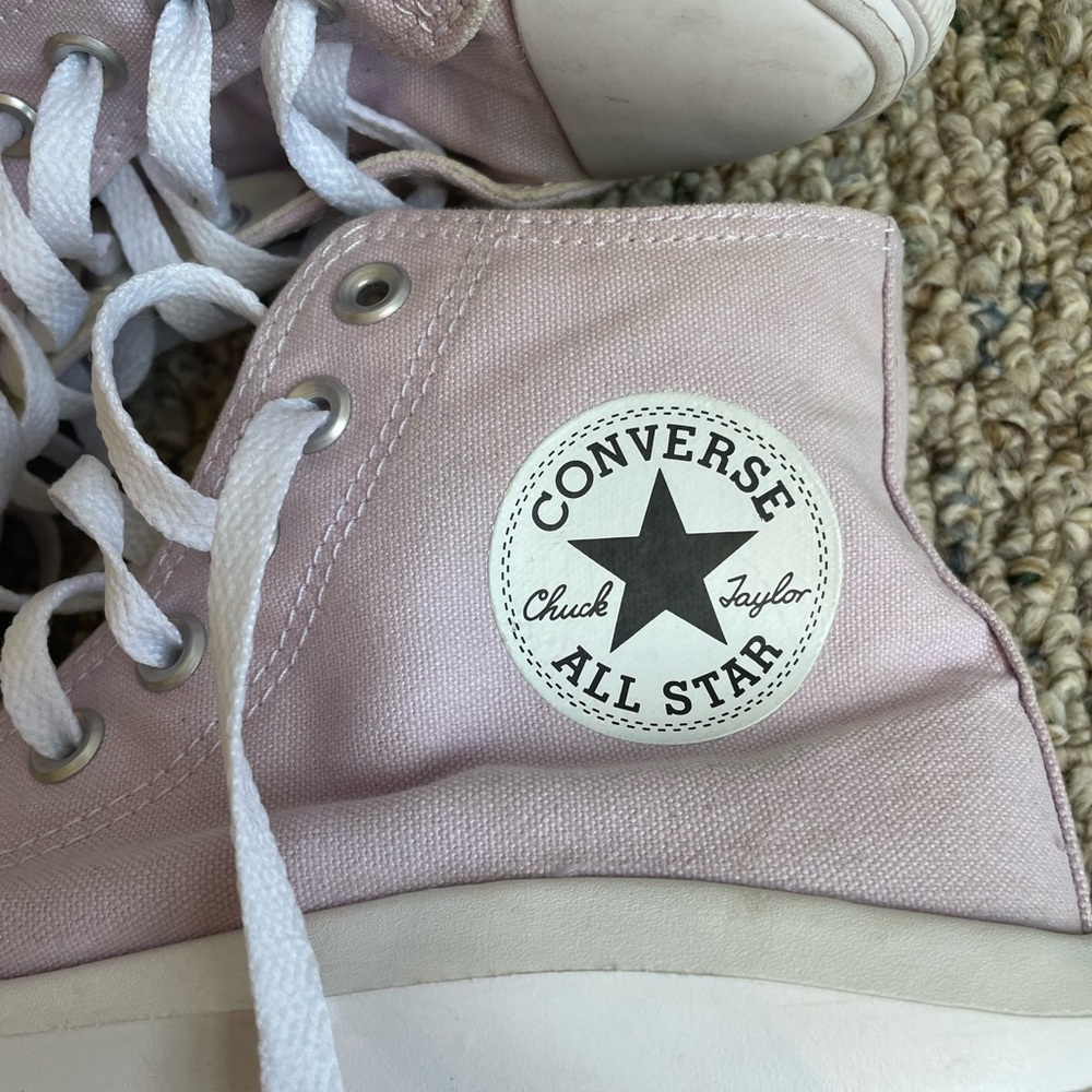 Lilac Platform Converse!